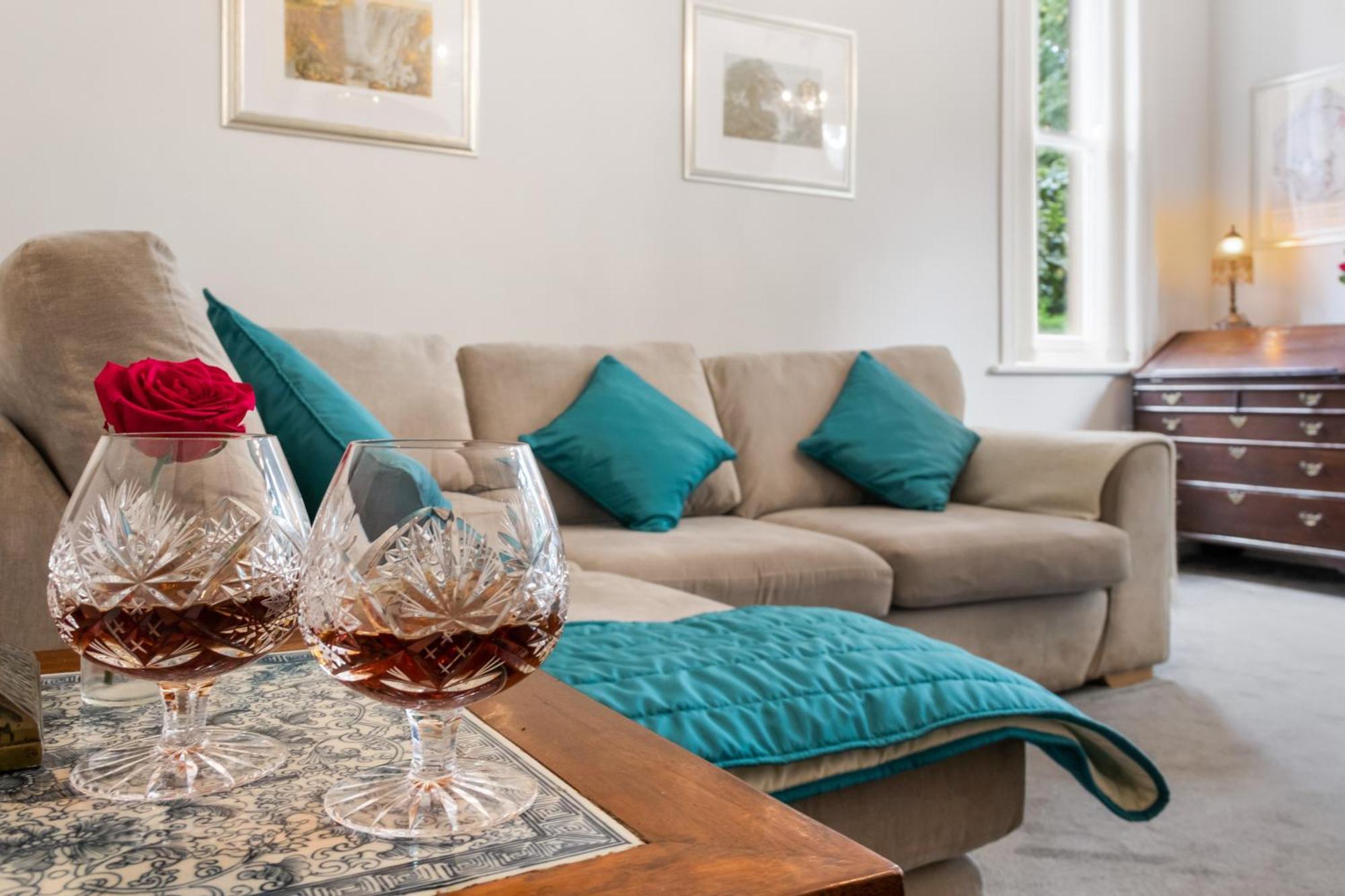 Elegant Malvhina Retreat On The Malvern Hills 그레이트말번 외부 사진